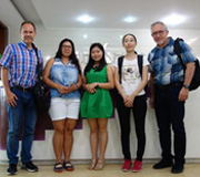 深圳市鑫冠明科技有限公司 ：姜潔